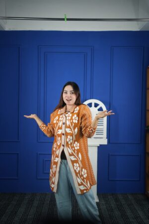 Jan (5) Coffee Floral Patterned Long Sweater